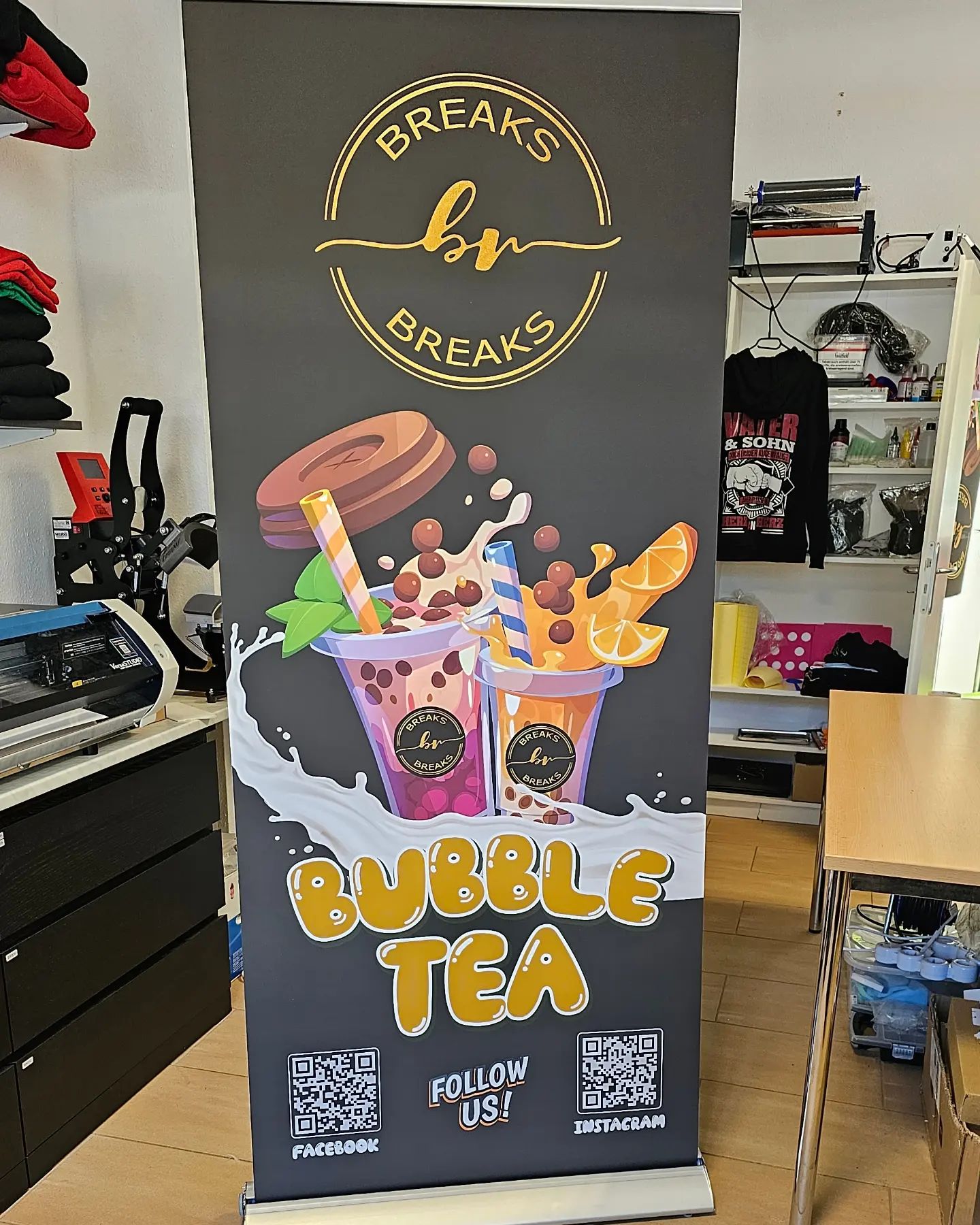 Großformatdruck Roll-Up Banner Bubble Tea Breaks – Beispielprojekt Chemnitz