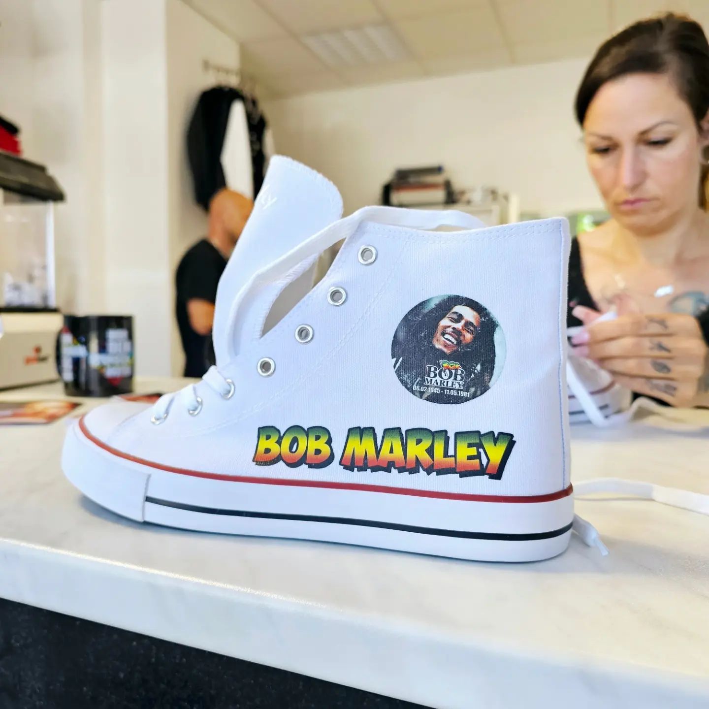 Textildruck Bob Marley Sneaker – Beispielprojekt Chemnitz