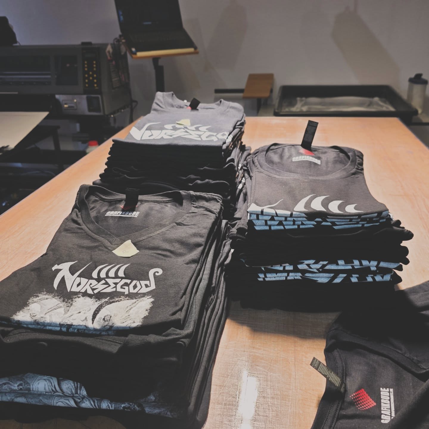 Textildruck Bandshirts Norsegods – Beispielprojekt Chemnitz